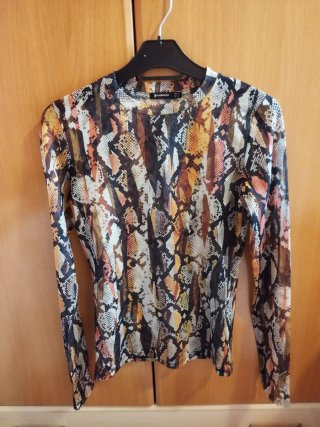 Top Animal Print Stradivarius Talla M
