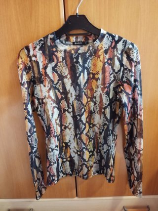 Top Animal Print Stradivarius Talla M