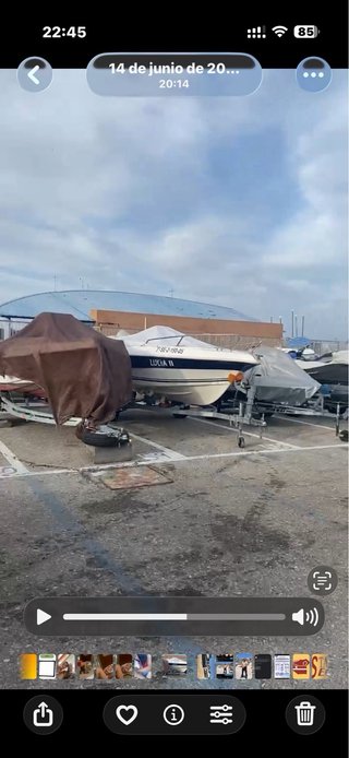 Barco Galeon Galia 440 con motor nuevo