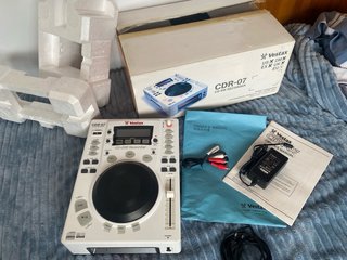 Reproductor y Grabador CD DJ Vestax CDR-07 de Segunda mano por 160