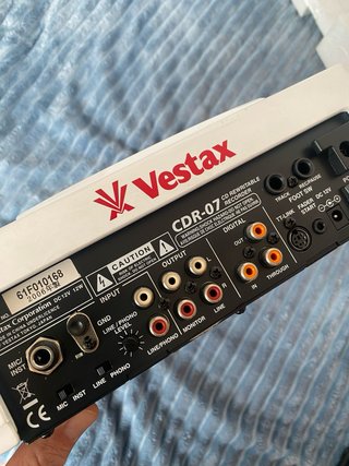 Reproductor y Grabador CD DJ Vestax CDR-07 de Segunda mano por 160