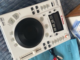 Reproductor y Grabador CD DJ Vestax CDR-07 de Segunda mano por 160