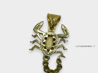 colgante oro 18k