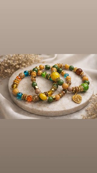 Conjunto 3 Pulseras Multicolor y Doradas