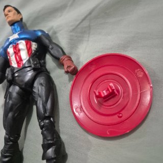 Capitán América Marvel Select Figura