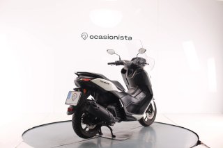 YAMAHA N-MAX 125 2025