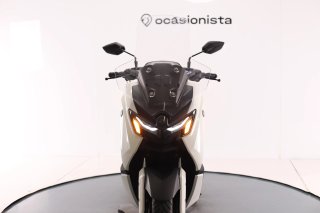 YAMAHA N-MAX 125 2025