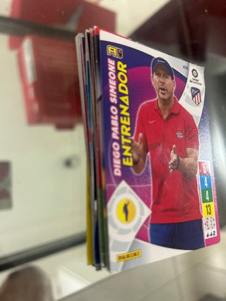 Lote de 30 cromos del atletico de madrid