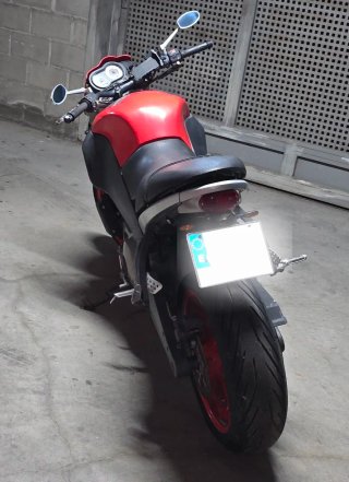 Motocicleta Buell Lightning Long XB12SS