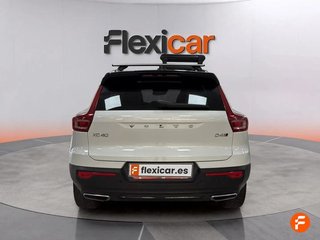 Volvo XC40 2.0 D4 AWD R-Design Auto