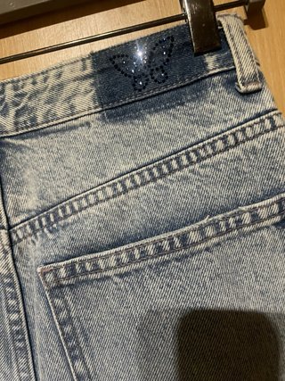 Pantalones vaqueros Bershka mariposa rotos M