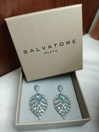 Pendientes de plata con piedras azules