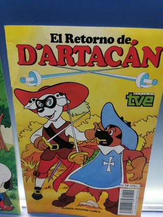 2 tebeos, cómics, El retorno de D´ARTACAN nº 3 y 19