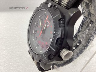 reloj pulsera caballero luminox navy seal series 8800