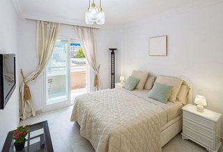 Piso en venta en Puerto Banús en Marbella