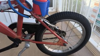 Bicicleta infantil roja 16 4-6 años
