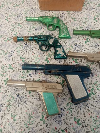 pistolas de juguete antiguas