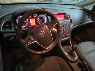 Opel Astra 2016