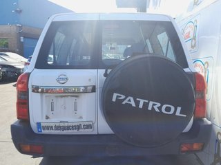 Nissan piloto tras der paragolpes patrol 1149904