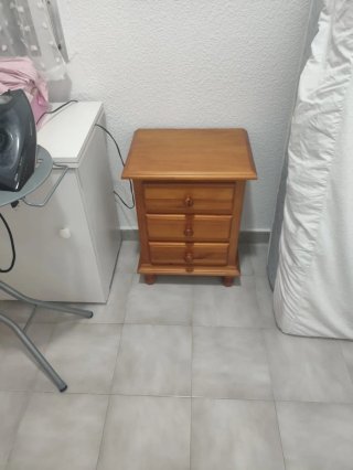 Mueble provenzal de madera