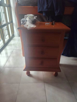 Mueble provenzal de madera