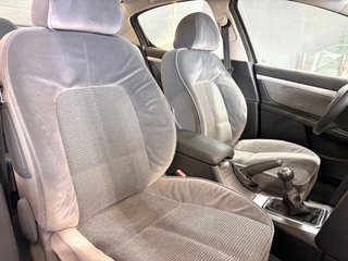 Peugeot 407 ¡con 120.000km!