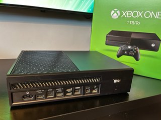 Consola Xbox One FIFA 16 Edición Especial