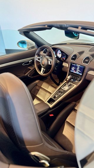 Porsche 718 Boxster Único prop Historial