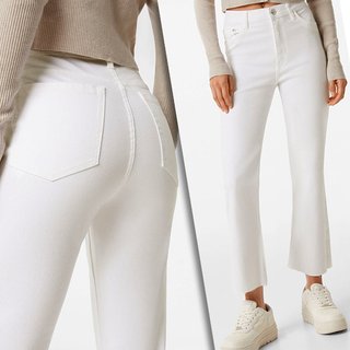 Pantalón tejano talla XS BERSHKA