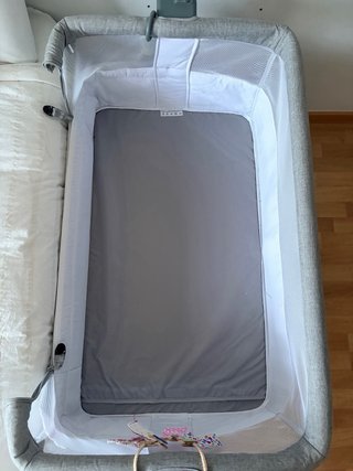 Cuna colecho Kinderkraft gris
