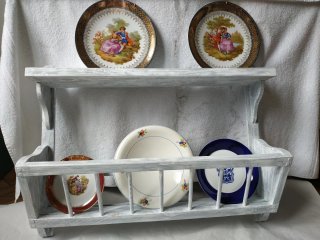 Platero de madera antiguo