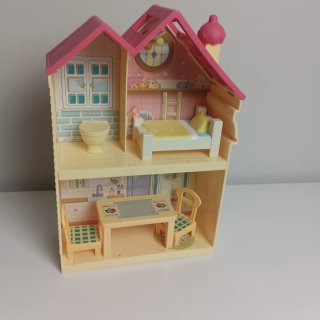 Casa Muñecas Bluey + Figuras y Accesorios