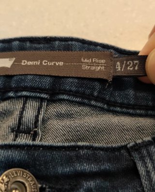 Jeans Levi's Demi Curve Straight  W 27 accorciato