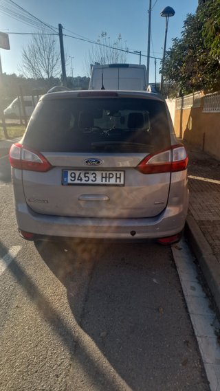 Ford Grand C-MAX 2013