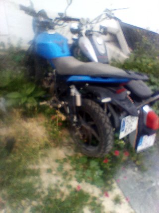 Moto azul en venta moto custom las dos no van 125c