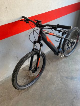 Bicicleta eléctrica BH