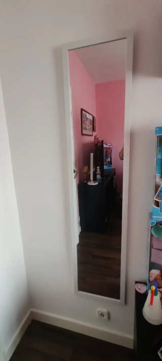 Espejo de pared blanco