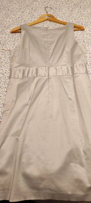 Vestido plata con pedrería