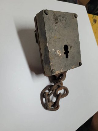 Cerradura boure antigua desvíos ferroviarios