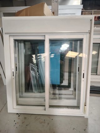 Ventana aluminio climalit con persiana