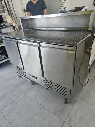 Cámara frigorífica para pizza, ensalada y sushi