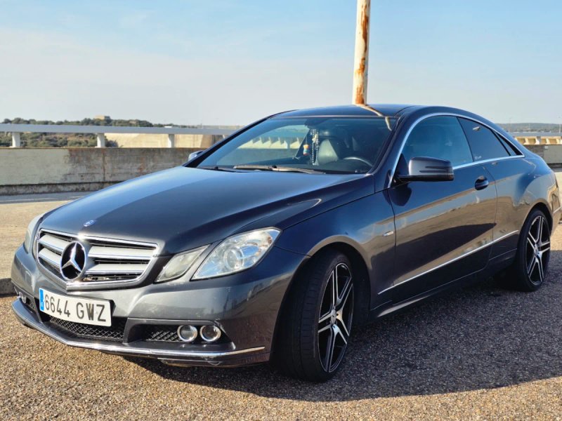 Mercedes-Benz Clase E 2010 - foto 1