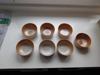 7 Cuencos de cerámica beige y marrón