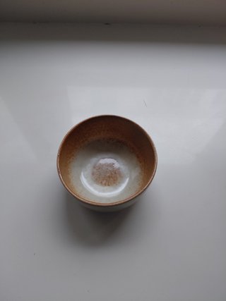 7 Cuencos de cerámica beige y marrón