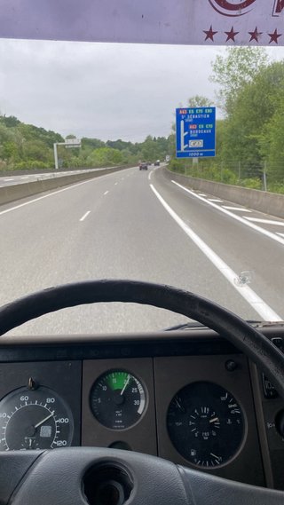 Camion camperizado mercedes eco 170
