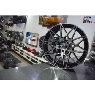 Juego de 4 Llantas 18 M4 GTS Black BM038