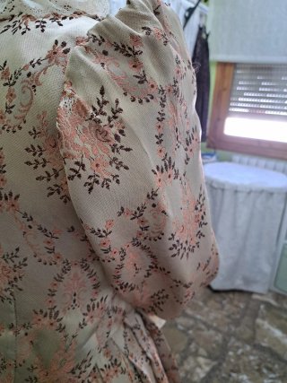 Traje Regional Niña Rosa y BlancoTraje regional