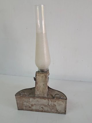 Candil antiguo raro con tulipa
