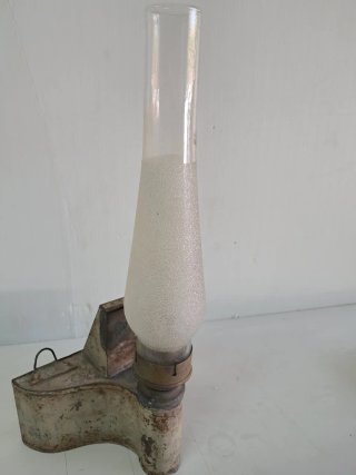 Candil antiguo raro con tulipa