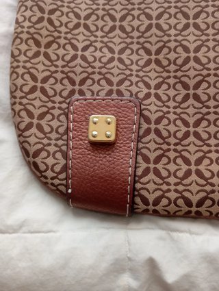 Bolso Loewe Marrón y Dorado